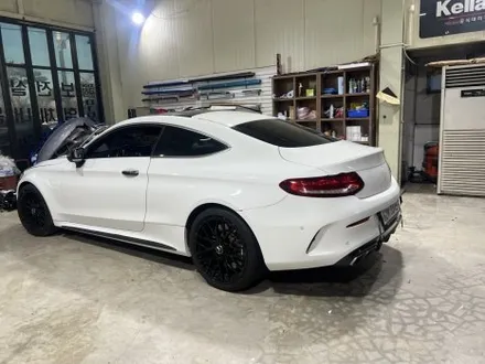 벤츠 C63 AMG _ 에이버리 사틴다크그레이 전체랩핑 / 인천 서구