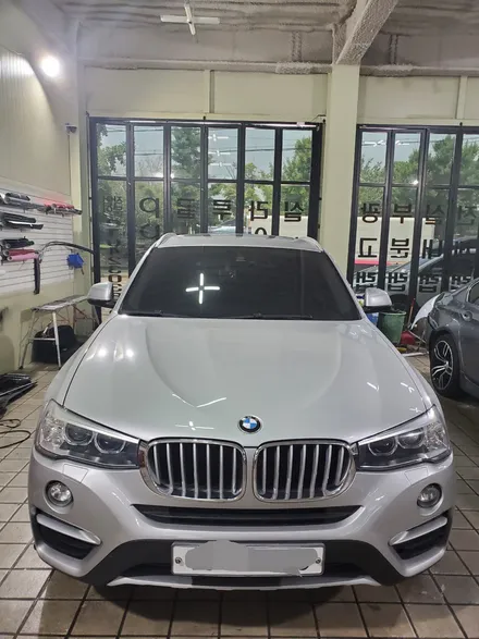 아이캐칭 BMW X4 화이트유광시공/인천랩핑/인천부분랩핑/인천전체랩핑/인천자동차랩핑 / 인천 서구, 부평, 부천
