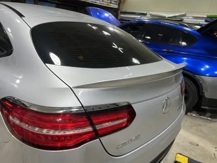 벤츠 GLC  화이트 랩핑 in 인천 – 은색 도장 탈피한 변화 / 인천 서구