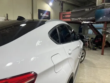 인천랩핑 BMW X6 에이버리 고광택 유광화이트 전체랩핑 / 인천 서구