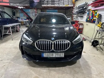 인천랩핑 아이캐칭 | BMW 118d 사틴 다크그레이 전체랩핑 시공 / 인천 서구