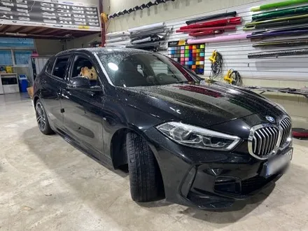 인천랩핑 아이캐칭 | BMW 118d 사틴 다크그레이 전체랩핑 시공 / 인천 서구