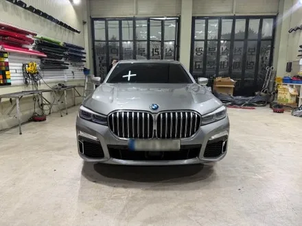 BMW 7시리즈 컬러 PPF 시공 사례｜광도가 다른 블랙 바디 / 인천 서구