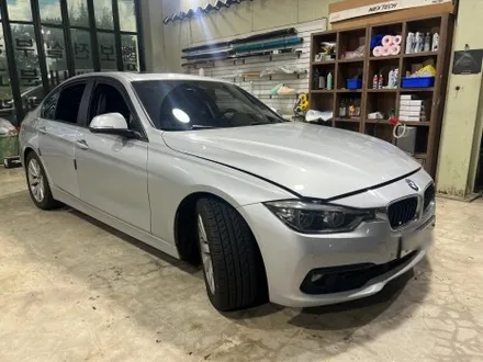 인천 BMW 320d 전체랩핑 – 에이버리 고광택 화이트 / 인천 서구