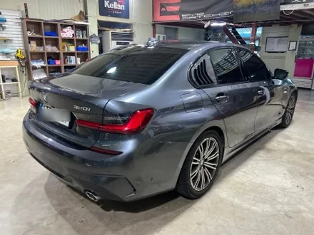 BMW 320i 전체랩핑, 브루클린 그레이와 가장 흡사한 컬러 선택 / 인천 서구