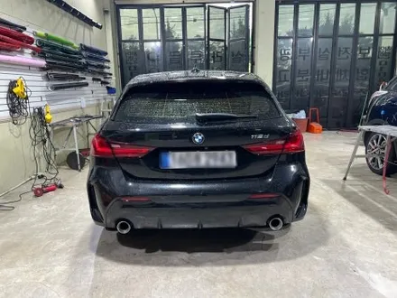 인천랩핑 아이캐칭 | BMW 118d 사틴 다크그레이 전체랩핑 시공 / 인천 서구