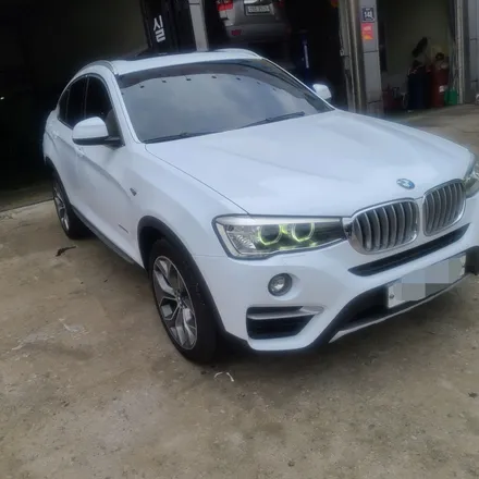 아이캐칭 BMW X4 화이트유광시공/인천랩핑/인천부분랩핑/인천전체랩핑/인천자동차랩핑 / 인천 서구, 부평, 부천