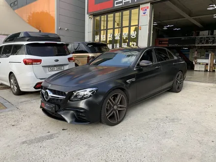 인천 벤츠랩핑_벤츠 E63 AMG 사틴블랙 랩핑 랩핑 시공후기 / 인천 서구