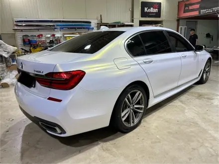 인천 카스킨 BMW 7시리즈, 에이버리 고광택 화이트골드스파클 전체랩핑 / 인천 서구