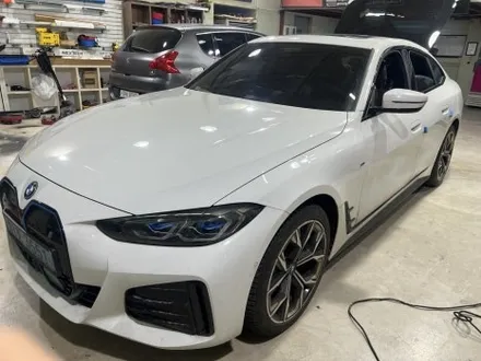 BMW i4_3M 글로스 인텐스 블루 전체랩핑 시공 후기 / 인천 서구