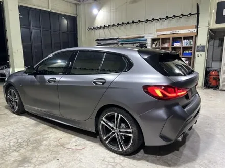 인천랩핑 아이캐칭 | BMW 118d 사틴 다크그레이 전체랩핑 시공 / 인천 서구