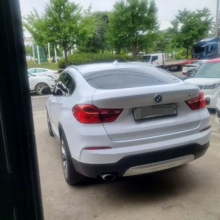 아이캐칭 BMW X4 화이트유광시공/인천랩핑/인천부분랩핑/인천전체랩핑/인천자동차랩핑 / 인천 서구, 부평, 부천