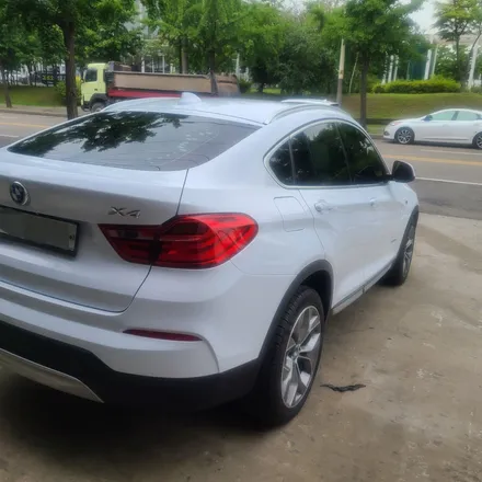 아이캐칭 BMW X4 화이트유광시공/인천랩핑/인천부분랩핑/인천전체랩핑/인천자동차랩핑 / 인천 서구, 부평, 부천