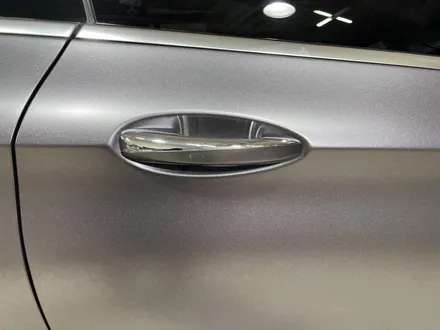 도회적인 매력으로 재탄생한 벤츠 C63 AMG 전체랩핑 / 인천 서구