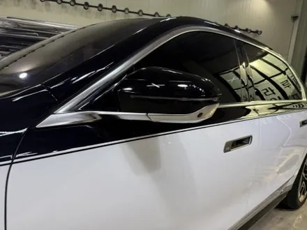 BMW 740i 투톤랩핑 인천랩핑 고광택 블랙&화이트 듀오톤 완성 / 인천 서구
