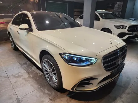 W223 S클래스 신차패키지작업. 썬팅,코팅,PPF프론트패키지 / 부산 사하구 하단동