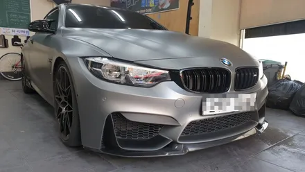 BMW M4전체 랩핑 작업.   무광 스머프색으로 플라스티딥 랩핑했어요 / 부산 사하구 하단동