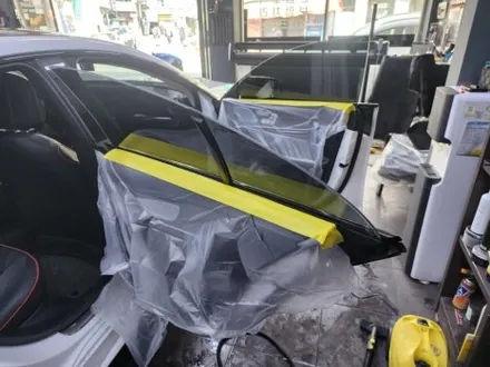 벤츠CLS C257글라스틴트 로데로 썬팅재시공 했어요. 부산썬팅도 이지카케어^^ / 부산 사하구 하단동