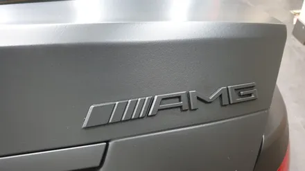 C63AMG 블랙시리즈 스타일.  플라스티딥으로 전체 무광랩핑 했어요~  부산무광랩핑 이지카케어 / 부산 사하구 하단동