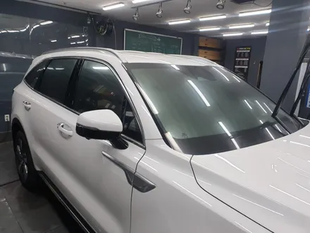 쏘렌토mq4 신차패키지. 부산썬팅+실내PPF+생활보호PPF+유리막코팅+QXD7000 설치작업. / 부산 사하구 하단동