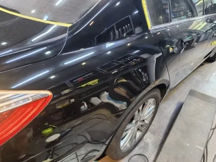 제네시스BH 중고차썬팅작업과 광택작업 유리막코팅작업하면 중고차패키지작업!! / 부산 사하구 하단동