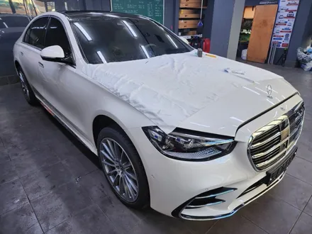 W223 S클래스 신차패키지작업. 썬팅,코팅,PPF프론트패키지 / 부산 사하구 하단동