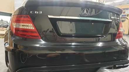 C63AMG 블랙시리즈 스타일.  플라스티딥으로 전체 무광랩핑 했어요~  부산무광랩핑 이지카케어 / 부산 사하구 하단동