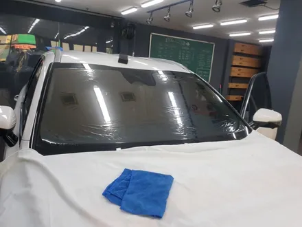 쏘렌토mq4 신차패키지. 부산썬팅+실내PPF+생활보호PPF+유리막코팅+QXD7000 설치작업. / 부산 사하구 하단동