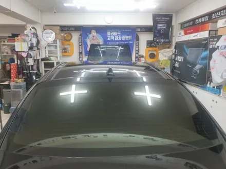 홍대연남  IG그랜져 유리막, 디텍썬팅 레이노S7썬팅 도어엣지 아이나비A500 / 서울 서대문구 연희동