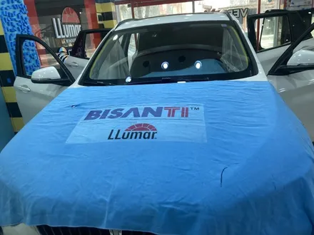 BMW X1 반사썬팅으로 드레스업 재시공 후기 레인보우 VS200 수원썬팅 / 수원 영통동