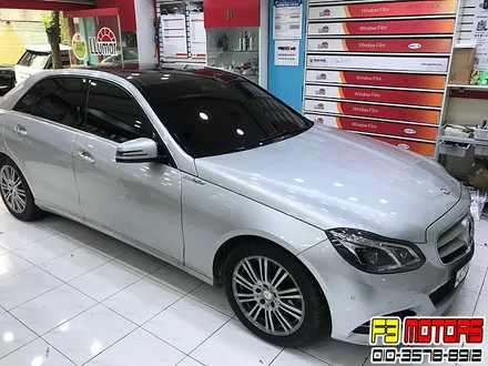 벤츠 E-Class 전면유리 교체 및 수원루마썬팅 시공후기~!! 수원자동차유리 / 수원 영통동