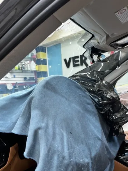 카스페이스 수원청명점에서 BMW 5시리즈(G30) 버텍스 썬팅으로 신차같이 재시공 / 수원 영통동
