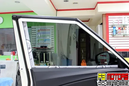 루마썬팅 수원 청명점 F3모터스에서 티볼리 신차출고 썬팅패키지 시공 엿보기~~!! / 수원 영통동