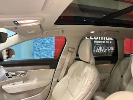 볼보 V90cc(크로스 컨트리) 레인보우 IS200 수원썬팅 전체 재시공 비반사 틴팅 추천 가이드[카스페이스 수원청명점] / 수원 영통동