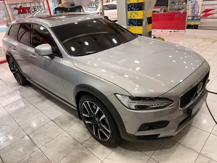 볼보 V90cc(크로스 컨트리) 레인보우 IS200 수원썬팅 전체 재시공 비반사 틴팅 추천 가이드[카스페이스 수원청명점] / 수원 영통동