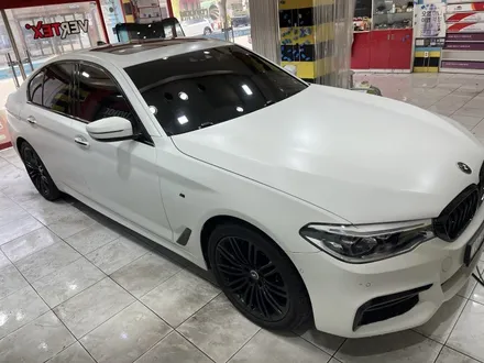 BMW 5시리즈(G30) 딜러 썬팅 제거 후 버텍스900 전체 시공 추천 가이드~!! / 수원 영통동