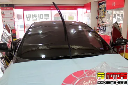 수원 자동차 앞유리교환과 루마썬팅을 동시에 시공받을 수 있는 곳으로~~!! / 수원 영통동