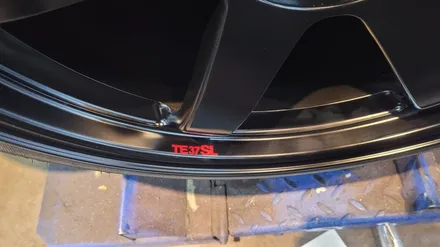 350z 370z 캘리퍼도색과 te37 휠복원 및 맷블랙 휠도색 / 광진, 송파, 성동, 강남
