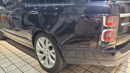 랜드로버 레인지로버 보그 사이드벤트 교체 / 도색 작업 사이드라인 / 광진, 송파, 성동, 강남