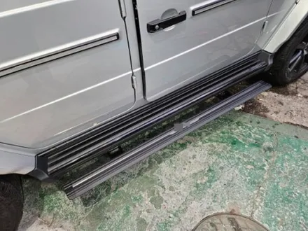 벤츠 G400D 전동사이드스텝과 검정유광휠 / 광진, 송파, 성동, 강남