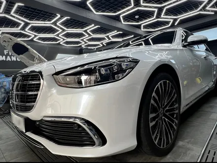 건대랩핑 벤츠 S580 CYS 유광 화이트 전체랩핑 / 강남구 논현동