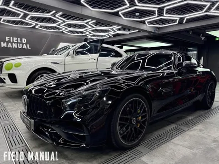 올블랙 벤츠 AMG GT. 전체 블랙PPF + 리어 옐로우 데칼 포인트 / 강남구 논현동