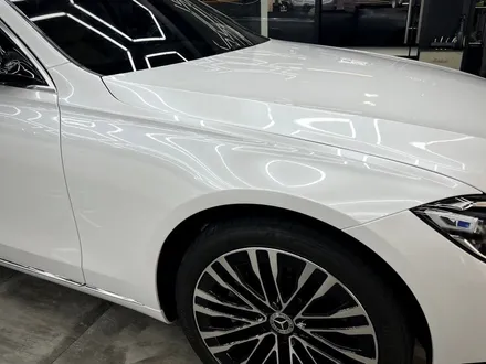 건대랩핑 벤츠 S580 CYS 유광 화이트 전체랩핑 / 강남구 논현동