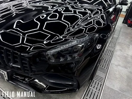올블랙 벤츠 AMG GT. 전체 블랙PPF + 리어 옐로우 데칼 포인트 / 강남구 논현동