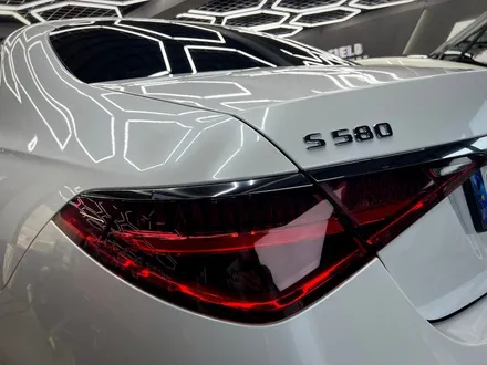건대랩핑 벤츠 S580 CYS 유광 화이트 전체랩핑 / 강남구 논현동