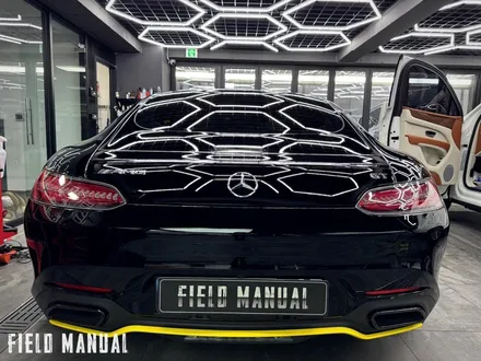 올블랙 벤츠 AMG GT. 전체 블랙PPF + 리어 옐로우 데칼 포인트 / 강남구 논현동