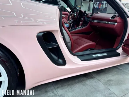 포르쉐 카이맨 GTS 연핑크 랩핑🌸 봄맞이 화사한 사쿠라 컬러와 스타일에디션 데칼 / 강남구 논현동