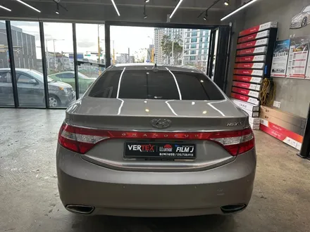 울산북구썬팅 그랜저 HG 블랙박스 / 울산 화봉동