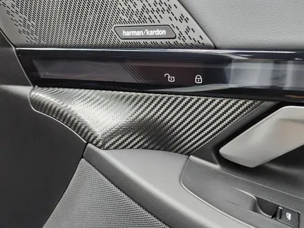 BMW G60 520i 실버크롬 눈부심 차단! 신정동 실내랩핑, 시크한 감성은 덤 / 서울 양천