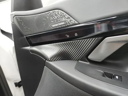 BMW G60 520i 실버크롬 눈부심 차단! 신정동 실내랩핑, 시크한 감성은 덤 / 서울 양천
